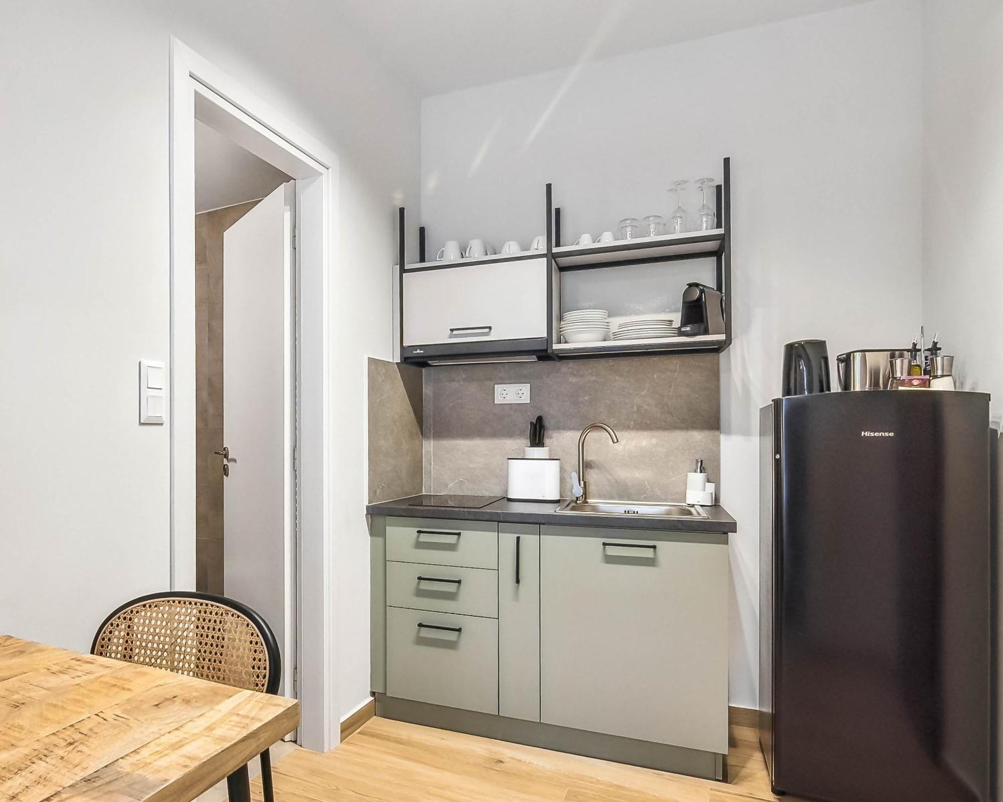 Limehome Athens Solonos City Center المظهر الخارجي الصورة
